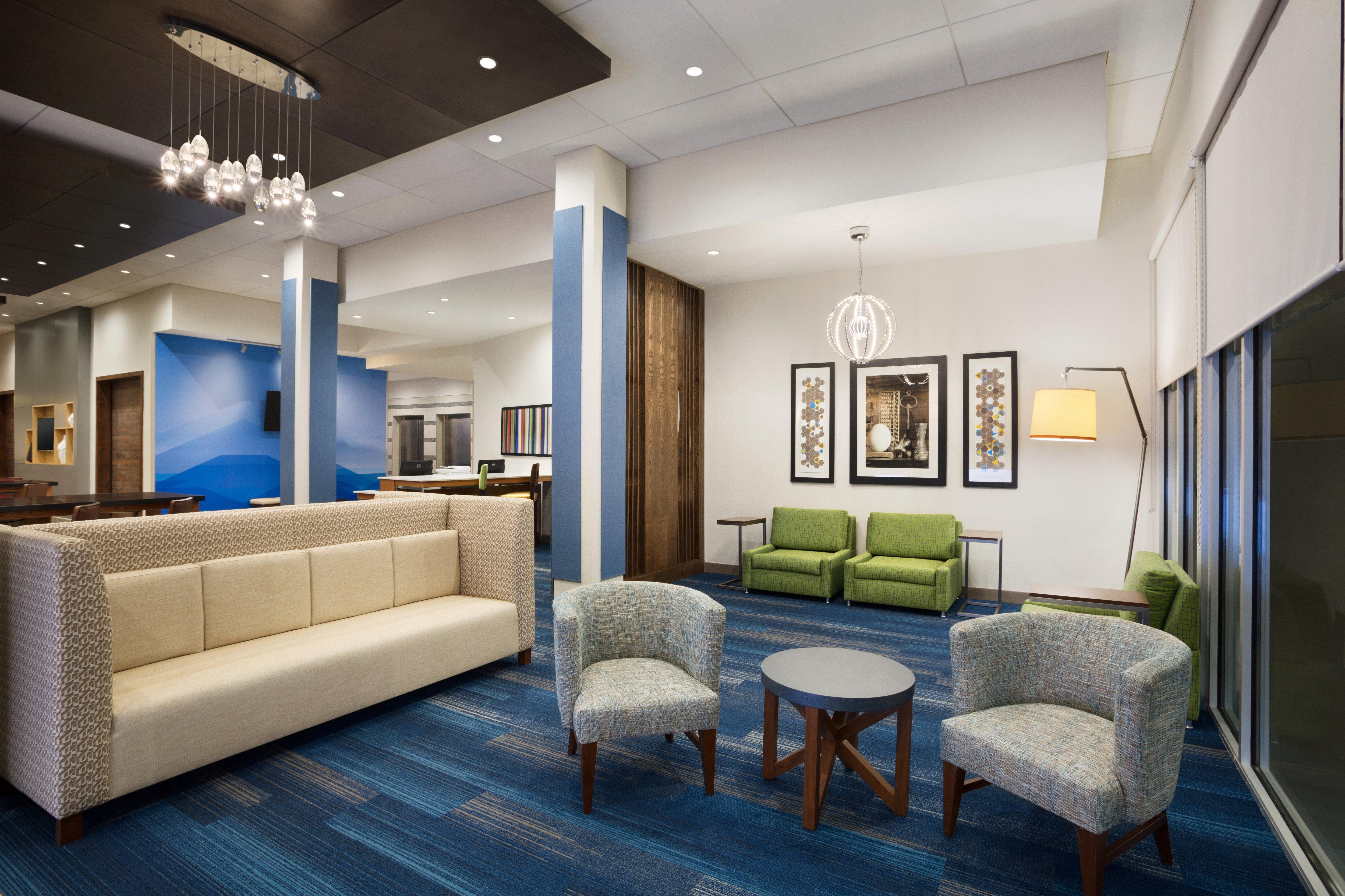 Holiday Inn Express & Suites - Mcallen - Medical Center Area By Ihg Dış mekan fotoğraf