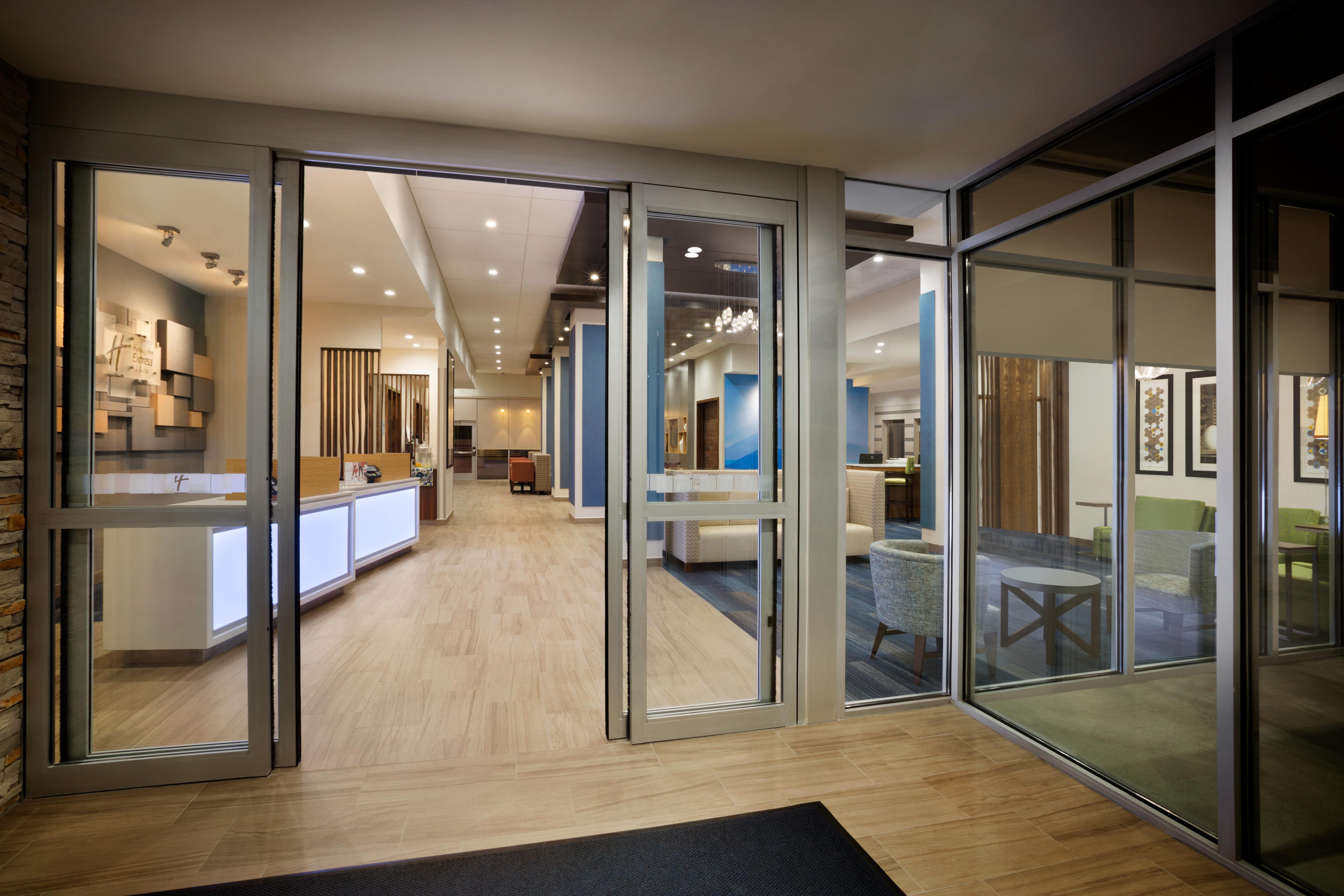 Holiday Inn Express & Suites - Mcallen - Medical Center Area By Ihg Dış mekan fotoğraf
